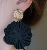 Elegant Floral Statement