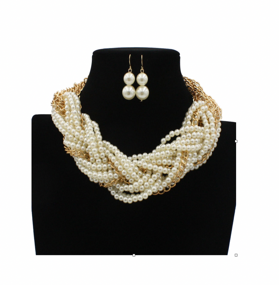 JEWELRIES AND ACCESSORIES