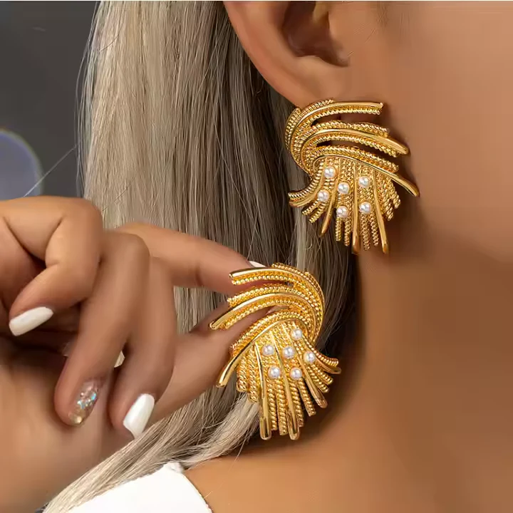 Magnolia Grace Earrings